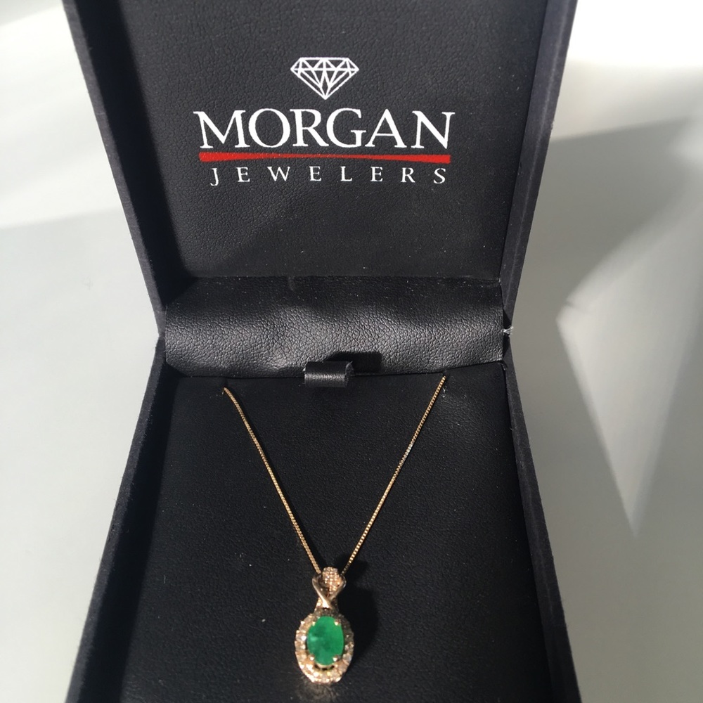 14kt Gold, Emerald & Diamond Pendant